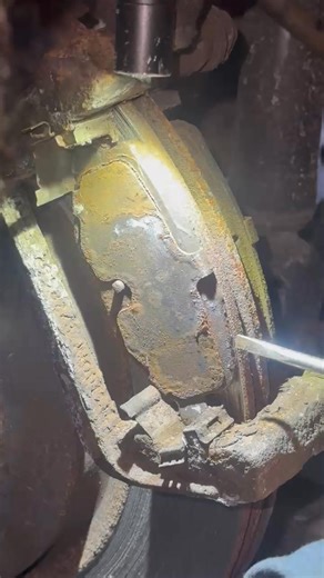 👉 Road salt strikes again. 🧂🔧 #RustBelt #RoadSalt #BrakeJob #MechanicLife #MobileMechanic #CarRepair #ShopLife #Carferno | My Mobile Mechanic / Auto Repair & Brake Replacement.