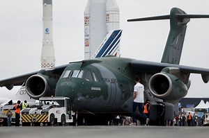 Embraer valide les capacités arctiques du KC-390 Millennium en Suède
