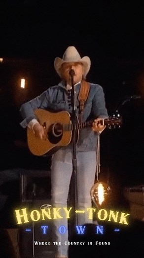 Dwight Yoakam, Morgane and Chris Stapleton - Seven Spanish Angels 🎺 🎺 🎙️ 🎹 . Written by Troy Harold Seals / Eddie F. Setser | Honkytonktown