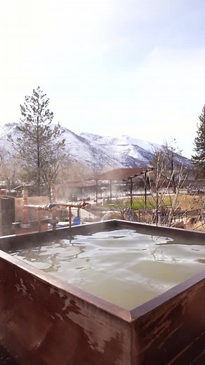 Durango Hot Springs Resort Spa provides eight private Japanese-Inspired Cedar soaking tubs! These tubs are sinple and attractive designef more for leisture and comfort. Ofuro tubs are the perfect way to add a private touch to your Durango Hot Springs experience! • • • #greenscreenvideo #soakitup #soakitin #visitcolorado #visitcolorado #durangohotspringsresortandspa #visitdurango #hotsprings #healthandwellness #colorado #hotsprings