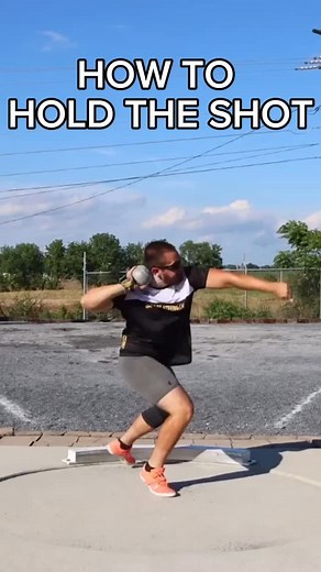 Step-by-step guide to holding & releasing the shot! Don’t skip the fundamentals when picking up the shot! Follow for more help! #throwify #discus #trackandfield #shotput #throwing #hammer #spintechnique #glider #throws #thrower | Throwify Training