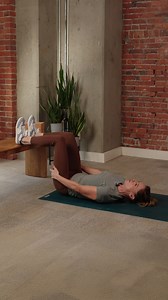 2.8K views · 25 reactions | Stronger core, stronger bones! 領 The Dead Bug isn’t just great for abs—it builds stability, balance, and protects your spine, all key for bone health. Slow & steady wins the density race! Who’s adding this to their routine?  Want to see more bone building exercises? Check out the link HERE: https://algaecal.info/41zmUmy | AlgaeCal | Facebook