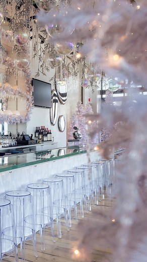 22K views · 31 reactions | Where the skyline sparkles. ❄️ Winter Oasis is now open at Stratus Bar - transforming the city’s highest bar into a snow-covered escape with skyline views, holiday cocktails and cozy corners. Let the season begin! #ViewBoston | View Boston | Facebook