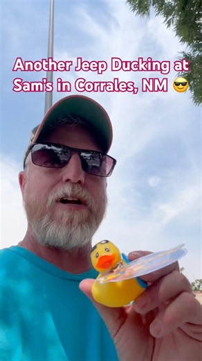 Another Jeep Ducking at Sam’s in Corrales, NM
