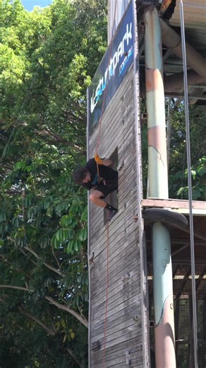 Two weeks of intensive, industry-level stunt training. Pro Stunt Course at @thestuntacademy on the Gold Coast 🎬🔥 • Tumbling • Low & High Falls • Motorcycles & Stunt Driving • Abseiling & Wire Work • Firearms & Live Fire • Fire Burns & Human Torches • Car Hits, Drags & Impacts • Window & Stair Falls • Aerial Awareness • Swordplay & Fight Choreography • Filmed Action Scene • More Designed for screen work. Delivered by working professionals. Built to perform safely, precisely, and under pressure.