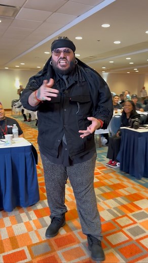 @victorinostylo on Instagram: "😱MIAMI SOLDOUT 🚨 GRACIAS A TODOS LOS QUE DIJERON PRESENTE 🙏🏻 QUIETEN VER QUE TRABAJO HICE ? #miami #305 #victorinostylo #barber #barbero #puertorico #caguas #sanjuan"