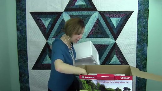 Husqvarna Viking Huskylock S25 | Sewing Mastery