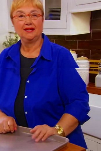 Baked Pineapple with Vanilla Ice Cream Recipe