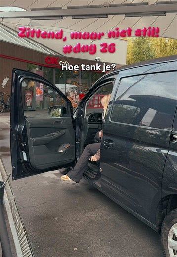 Hoe tank je? 🚘 #paralyzed #paraplegic #wheelchair #wheelchairuser #disabled