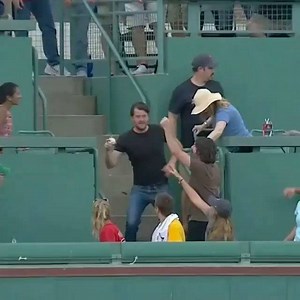 That time this guy sent Giancarlo Stanton's homer right back at him ... and hit him on one hop 😮 | ESPN