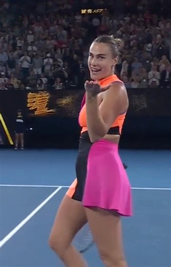 Four CONSECUTIVE Australian Open finals 😱 Aryna Sabalenka powers past Elina Svitolina in straight sets 🔥 | TNT Sports