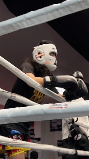 🥊 New to Sparring? Start Here With Us 🫵🏼💪🏼 Perfect for beginners – learn safe, controlled sparring with supervised contact drills and real ring practice. Build confidence, sharpen skills, and get comfortable in the ring 💥 Ready to take your training to the next level? Join our Fight Club Sparring class now.Every Monday and Friday at 6pm! #FortitudeBoxing #FightClub #Sparring #LearnBoxing #IntroductionToSparring #BrisbaneBoxingGym #BrisbaneGym #BowenHills | Fortitude Boxing