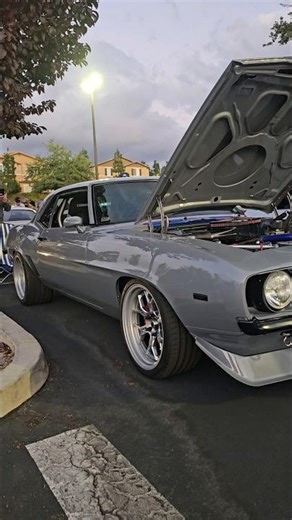 Chevrolet Camaro Z28 1969 #chevrolet #oldschool #carshow #classic #racing #fast #shorts #automobile