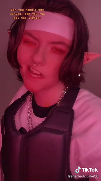 Sapnap Cosplay Transition: Bring Back Another Cosplay!