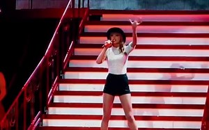 Taylor Swift - The Red Tour (Full DVD)