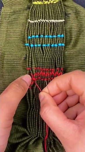 Surface Honeycomb Smocking Tutorial || Smocking Stitch Tutorial || kaarigari || #shorts