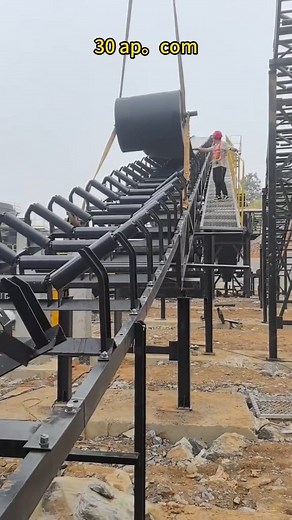 The new production line is installing conveyor belts and conveyors. Industrial Conveyor Solutions from China – Belts, Rollers, Idlers, and Complete Material Handling Systems | China. Conveying equipment factory