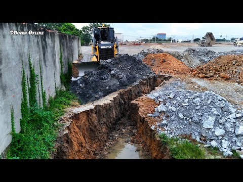 Nicely Landfill Task Using Shantui DH17C3 Dozer Push Stone into Flood Block with Dump Trucks