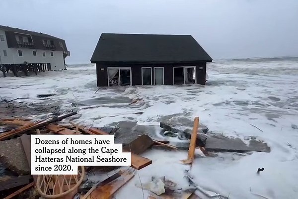 Outer Banks Homes Collapse Into Ocean in North Carolina