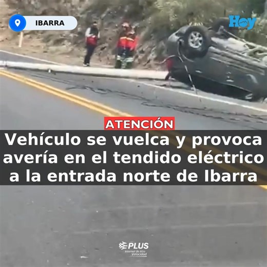 #ATENCIÓN | Cerca del mediodía de este martes, un vehículo se volcó en la vía a E-35, en el ingreso norte a #Ibarra; el siniestro provocó la caída de un poste y dejó avería en el tendido eléctrico, lo que ocasionó la interrupción del tránsito en el sector. Unidades de emergencia se trasladaron al lugar para atender la emergencia y determinar las causas del accidente; hasta el momento se desconoce el estado de los ocupantes. 📌 Noticia en desarrollo. Más detalles en el siguiente link ⏭️ https://h