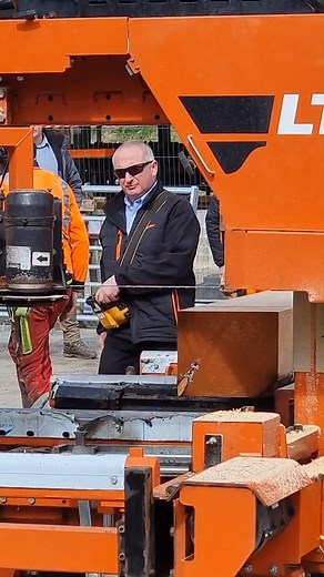 Wood-Mizer's LT70 always delivers a fine cut 🟠 #forest #forestry #forestmachine #forester #nature #timber #tree #woodmizer #woodmizerlt70 #sawmill #sawmilling #holz #logging #reel #fyp #short | Forestry Journal
