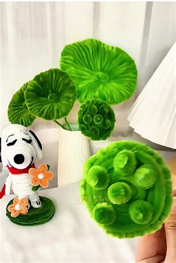 Step-by-Step Red Rose Tutorial with Pipe Cleaners