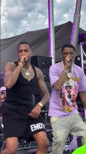 Bow Wow & Soulja Boy Performing - "Kiss Me Thru the Phone"