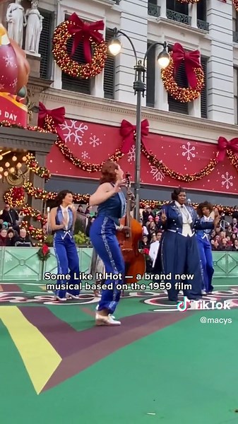 Check out some snapshots from some our favorite musicals and performances. #MacysParade