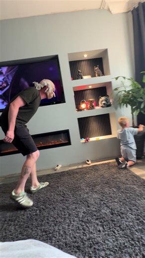 Hilarious Scare Prank on Friends with Masks