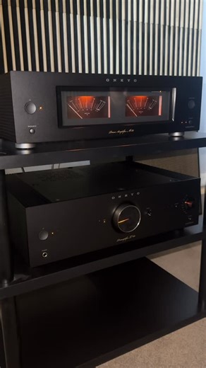 WestCoast hifi on Instagram: "Sometimes the best surprises come in pairs !!! 📦📦 Just unboxed the all-new Onkyo M-80 power amp and P-80 preamp – and we couldn’t resist connecting them to our Klipsch Heresy IV to see what they’re really made of. Let’s just say Onkyo’s comeback is sounding very, very promising. #westcoasthifi #feeltheexperience #highfidelity #homeaudio #soundquality #audiophilecommunity #HiFi #audio #NewTech #unboxing #premium #premiumaudio #onkyo #OnkyoM80 #OnkyoP80 #Klipsch #Kl