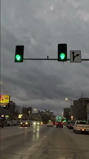 Dusk Drive Down O Street | Lincoln, Nebraska | USA Travel 2026 #scenicdrive #roadtripusa