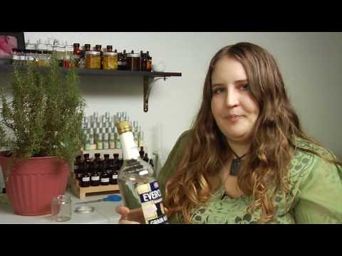 Perfume-Making Tips : How to Make a Perfume From a Plant