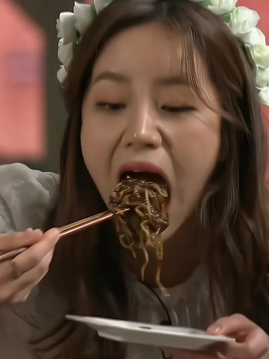 idol mukbang #sofc_🍰#ranryeo🍨#ric_grp🎇 #eatingfancam#sofc_food🍼 #food#fypシ