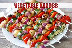 Flavorful grilled vegetable kabobs are a summer classic, but you can also make them year-round on an indoor grill. https://healthyrecipesblogs.com/vegetable-kabobs/ | Healthy Recipes