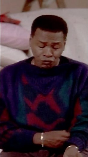 Dressing for success this Halloween season. 👔 #DesigningWomen