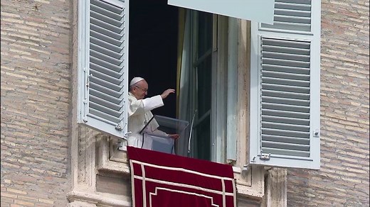 In this exclusive video, Vatican News highlights the theme of Pope Francis’ new Apostolic Exhortation "Gaudete et Exsultate" on the call to holiness in today’s world. | Vatican News