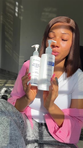 Wow, what a difference! After using the Advanced Rejuvenating Lotion, my skin is looking smoother, brighter, and more radiant. Check out the amazing results for yourself! #VeganSkincare #BeforeAndAfter #GlowingSkin #NaturalSkincare #RejuvenatingLotion