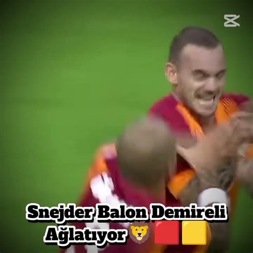 (Takip Etmeyen Febeli olsun)Snejder Ağlatıyor djdjjsj🟨🟥🦁