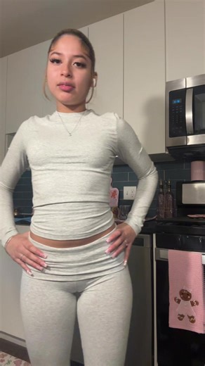 random pretty loser (@prettypetiteblondepisces)’s videos with original sound - slideorprovide⛹️‍♂️