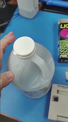 Gameboy Light Boy: Battery Corrosion Cleanup Quick Fix!