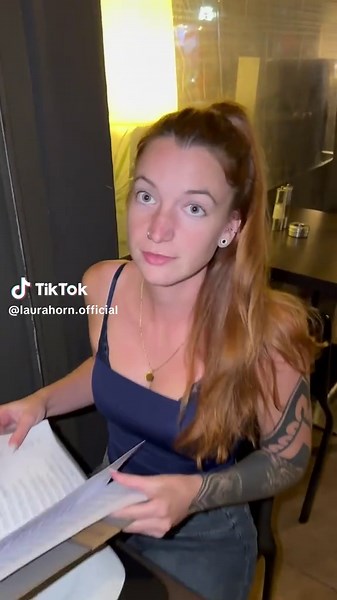 Laura (@laurahorn.official)’s videos with Originalton - Laura