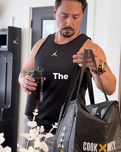 Tired of grocery shopping, meal prep and dishes? Say goodbye to cooking stress! Let CookUnity's award-winning chefs prepare you delicious meals, delivered weekly to your door. | CookUnity