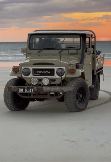 Restoring the Classic Toyota Land Cruiser HJ47