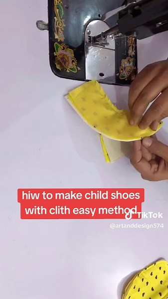 how to make child shoes with cloth#fyp #viral #videoviral #art #design #clothes #artanddesign #heart #foryoupage @DIY Go @Dhot.Design @Dhot design @TiktokPakistanOfficial