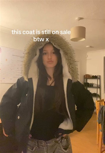 Discover the Perfect Puffer Jacket for Your Style