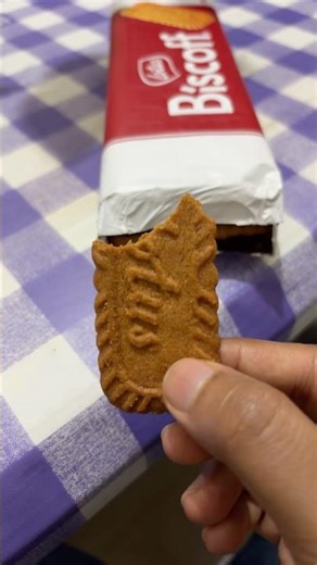 Lotus Biscoff review