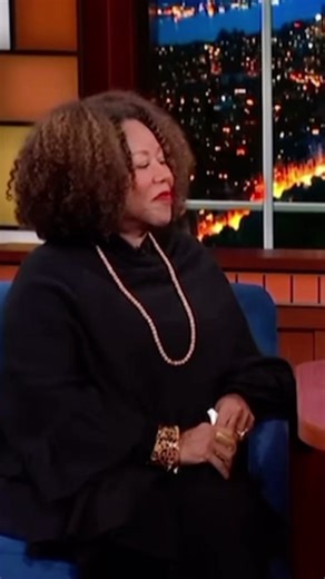 Civil rights leader and advocate Ruby Bridges is sharing her insights with a younger audience through her book “Dear Ruby, Hear our Hearts.” In it, she focuses on encouraging students by telling their tales, emphasizing her desire for them to stay optimistic. #SBM #somethingblackmade #rubybridges #civilrights #newbook