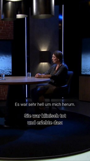 😮‍💨 „Manchmal war jeder Atemzug ein Kampf.“ 🫁 Mirjam leidet unter einer seltenen Stoffwechselerkrankung - Mukoviszidose 🤕 Mit 36 scheint die Krankheit den Kampf zu gewinnen. 🏥 Sie ringt mit dem mit dem Tod - die Familie muss zusehen ❤️ Mirjam selbst erinnert sich nur daran: „Ich war im Himmel – pure Liebe.“ ❗️ Die ganze Geschichte heißt auf YouTube: ERF Mensch Gott – Mirjam Hentschel ⚠️ Disclaimer: Das Reel zeigt nur einen Ausschnitt – im ganzen Interview erfährst du mehr über den Kontext d