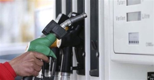 Petrol düştü ve benzin fiyatları için indirim yolda! LPG, benzin ve motorin (mazot) fiyatı düştü mü? 28 Nisan benzin fiyatları listesi - İstanbul Ankara İzmir