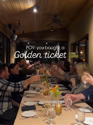 What an incredible 24 hours with 10 AMAZING bridal shop owners from around the world! 👏🏼🌎🫶🏻 Each of these stores represent the top of the bridal industry. They serve their brides excellently and are looking to invest in taking their businesses EVEN FURTHER! We spent a full 24 hours learning from incredible people in the top of their industries, seeing all the magic that makes @somethingnewboutique successful, and collaborating with another amazing owners. 🫶🏻✨👏🏼 Thank you to each store t